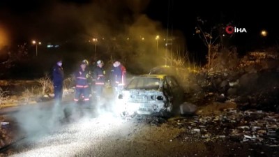  Ankara'da hırsızlar otomobili önce çaldılar sonra yaktılar