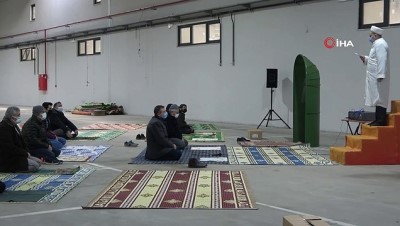 muftu yardimcisi -  Cuma namazı Kırklareli Kapalı Pazar yerinde kılındı Videosu