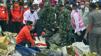  - Endonezya'da düşen uçağın uçuş bilgilerine ulaşıldı