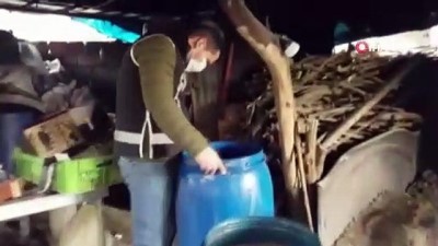 imalathane -  Adana'da 2 bin 925 litre sahte içki ele geçirildi Videosu