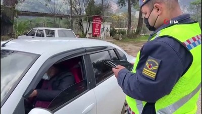 olumlu -  Trafik kazalarındaki en önemli sebep 'cep telefonu' Videosu