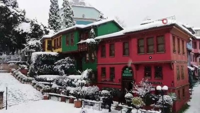 kis turizmi -  Bursa’nın tarihi yerleri karlar altında kaldı Videosu