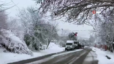 elektrik diregi -  Çekmeköy'de kar nedeniyle devrilen elektrik direği onarıldı Videosu