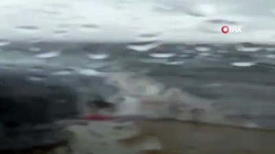 kuru yuk gemisi -  TCG Fatih Fırkateyni Bartın'da arama kurtarma bölgesine ulaştı Videosu
