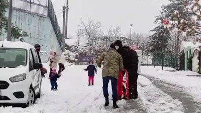  Yağan kar kısıtlamayı unutturdu