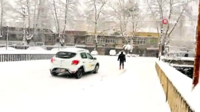  Kar kalınlığı 30 santimetreyi aştı