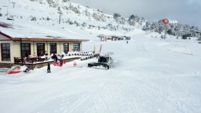 mahsur kaldi -  - Kayak sevdası sürücüleri yolda bıraktı Videosu