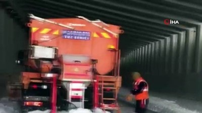  - Van’da 154 yerleşim yeri ulaşıma kapandı