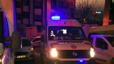 silahli kavga -  Kısıtlamada sokakta silahlı kavga: 1 yaralı Videosu