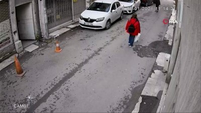  İzmir'de ilginç olay: Çalıntı aracın parçalarını evin salonunda saklamış
