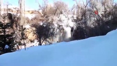 uttu -  - Sivas’ta Sibirya soğukları, Ulaş gölü dondu Videosu