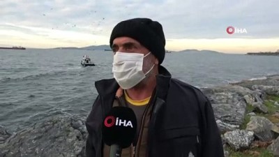 helal -  Ailesine veda notu bırakarak denize atladı Videosu