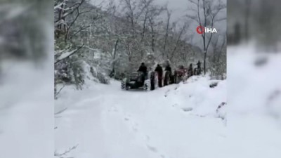  Karda traktörlerle drift kamerada