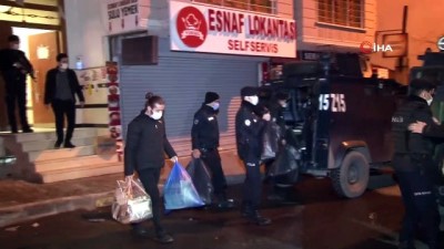  Esenyurt HDP ilçe binasına yapılan operasyon 6 saatlik arama sonrası sona erdi