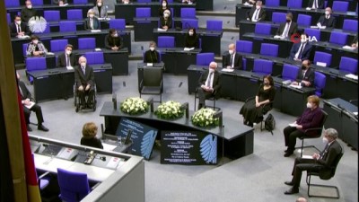 - Almanya'da Federal Meclis'te Holokost kurbanları için özel oturum
- Holokost kurbanları anıldı