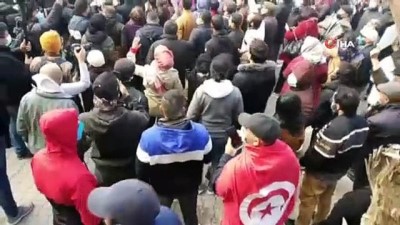 catisma -  - Tunus’a protestolar şiddetlendi
- Güvenlik güçleri, parlamentoya giden yolu kapattı Videosu