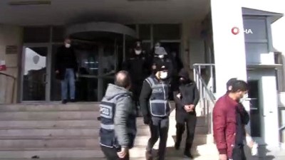  Kayseri'de 25 adrese eş zamanlı operasyon: 18 gözaltı