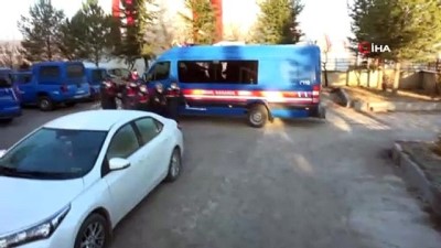 itiraf -  2 genci öldürerek gömen şüpheliler: 'İyi çekin' Videosu