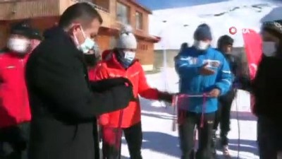 Hakkari’de “Kayak İl Birinciliği” yarışması