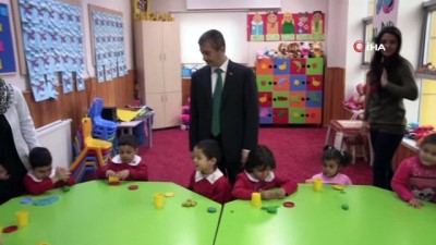kiraathane -  Bakan Selçuk’tan Tahmazoğlu’na teşekkür belgesi Videosu