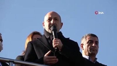 deprem bolgesi -  CHP Genel Başkan Yardımcısı Öztunç’a “Kulak Çekme” tepkisi Videosu