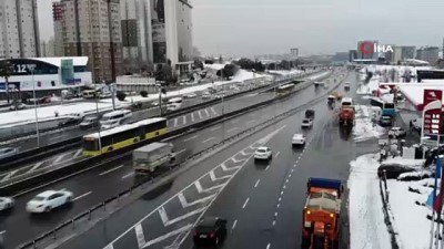 mobil uygulama -  İstanbul'da trafik yoğunluğu yüzde 40 seviyesinde Videosu