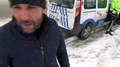 belediye otobusu -  Resmi plakalı araçtan inip İHA muhabirine saldırdı Videosu