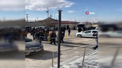  Ağrı’da 'Sahte Gelinler' operasyonunda 6 kişi tutuklandı