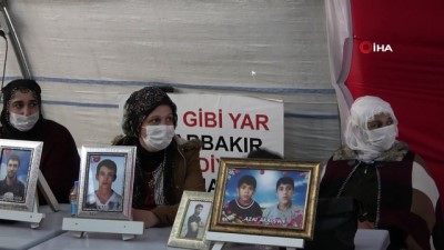 siyasi partiler -  Ergenekon Ocaklarından evlat nöbetindeki ailelere taziye ziyareti Videosu