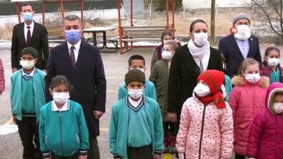 egitim ogretim yili -  Gölbaşı Belediye Başkanı Şimşek'ten miniklere anlamlı ziyaret Videosu