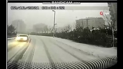 arac kamerasi -  İstanbul’da minibüstekilerin dehşeti yaşadığı feci kaza kamerada Videosu