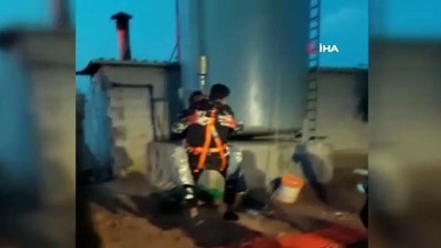 jandarma -  Su deposunu boyarken havasızlıktan bayıldı, 15 saat sonra itfaiye tarafından kurtarıldı Videosu