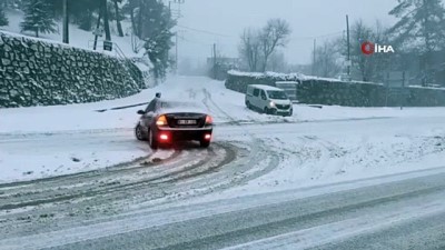  - Yoğun kar yağışı D-655 Karayolunda etkili oluyor