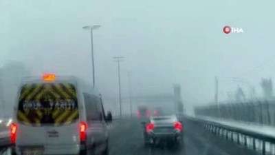 kar yagisi -  Beylikdüzü'nde şiddetli kar yağışı etkili oluyor Videosu