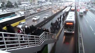 toplu tasima -  Kar yağışıyla vatandaşlar toplu taşımaya yöneldi Videosu