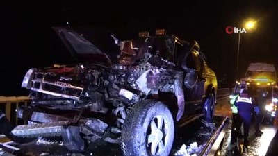 yolcu minibusu -  Ordu’da 6 aracın karıştığı zincirleme trafik kazası: 2 yaralı Videosu