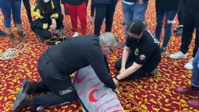 sondurme tupu -  Gaziosmanpaşa Arama Kurtarma Derneği'ne malzeme desteği Videosu