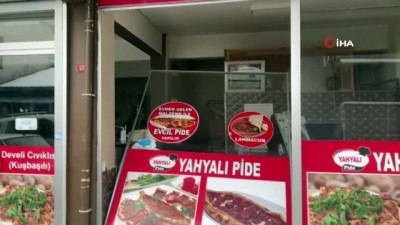tup patlamasi -  Beyoğlu Kaptanpaşa Mahallesi'nde bir kebapçı dükkanında tüp patlaması meydana geldi. Olayda 1 kişi hafif yaralanırken, dükkanda maddi hasar oluştu. Videosu