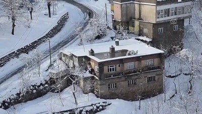 kar kalinligi - BİTLİS - Doğu'daki 4 ilde 314 yerleşim birimine ulaşım sağlanamıyor Videosu