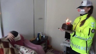  Engelli oğlu için istedi, polis doğum günü sürprizi yaptı
