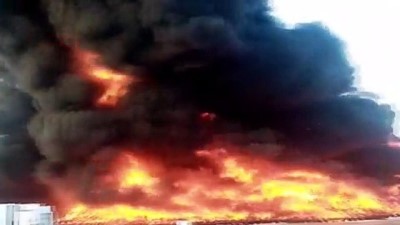  Manisa’da geri dönüşüm fabrikasında yangın