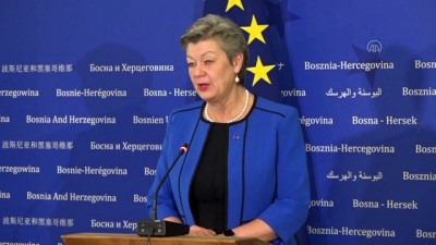 SARAYBOSNA - AB Komisyonu Üyesi Johansson, Bosna Hersek'te 2020'de yaşanan göçmen krizinin önlenebileceğini söyledi
