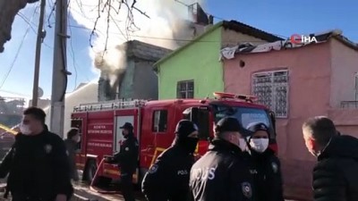 oturma odasi -  Konya’da ev yangınlarının ardından uyarı: ‘Yoğun güç çeken cihazları aynı anda kullanmayın’ Videosu