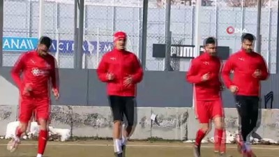 Sivasspor’da Tyler Boyd ilk idmanına çıktı