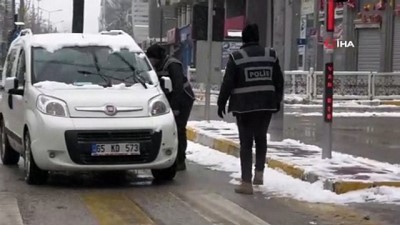 hava sicakligi -  Kar yağışı altında kısıtlama denetimi Videosu