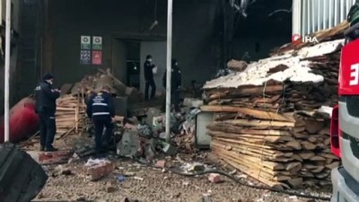 mobilya -  Mobilya fabrikasında patlama: 1 ölü, 5 ağır yaralı Videosu