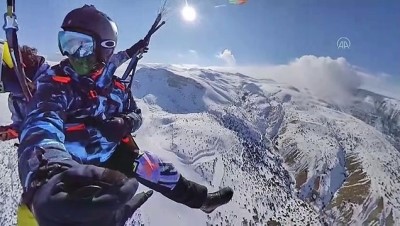 kayak merkezi - ERZİNCAN - Hızı saatte 150 kilometreyi aşan 'serbest atlayış' nefesleri kesti (2) Videosu