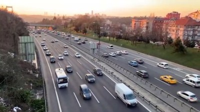 kuruyemis - İSTANBUL - Sokağa çıkma kısıtlaması öncesi trafikte yoğunluk yaşanıyor Videosu