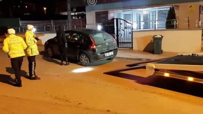 KARABÜK - Polisin 'dur' ihtarına uymayan sürücü aracını bırakarak kaçtı