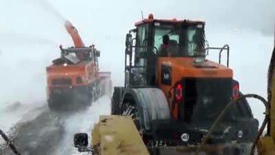 kar temizleme - MUŞ - Hasköy-Mutki yolu ulaşıma açıldı Videosu